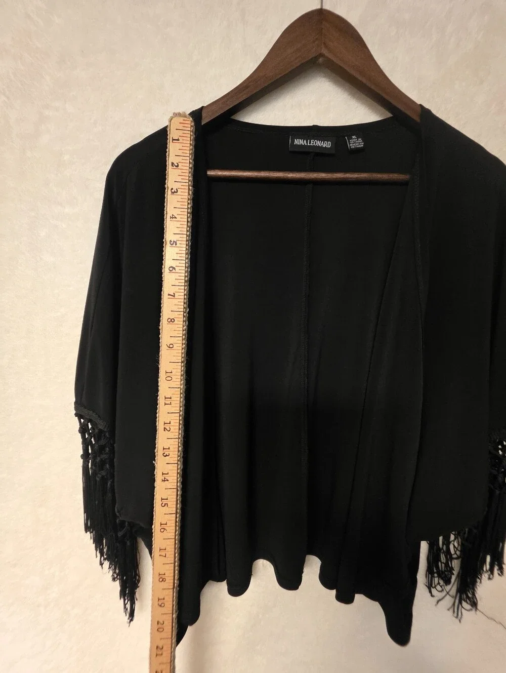 Nina Leonard Black Open-Front Fringe Sleeves Lightweight Shrug Size XL.